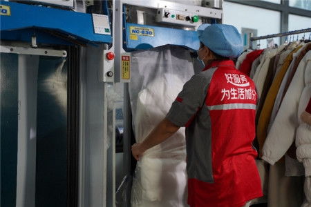 京東洗衣舉辦工廠開放日 以科技與服務雙輪驅動，引領行業創新與社會責任同行